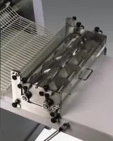 208761