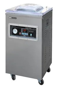 159600