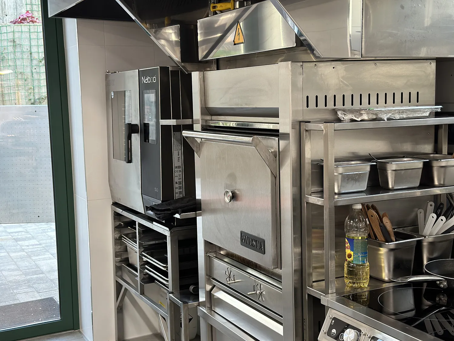 Ресторан бутик-отеля "THE CULT"