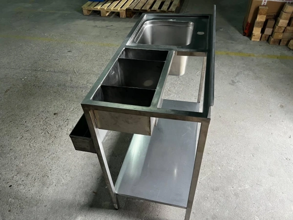 Барная станция 900*600(550)*860 мм, нерж. сталь AISI 304